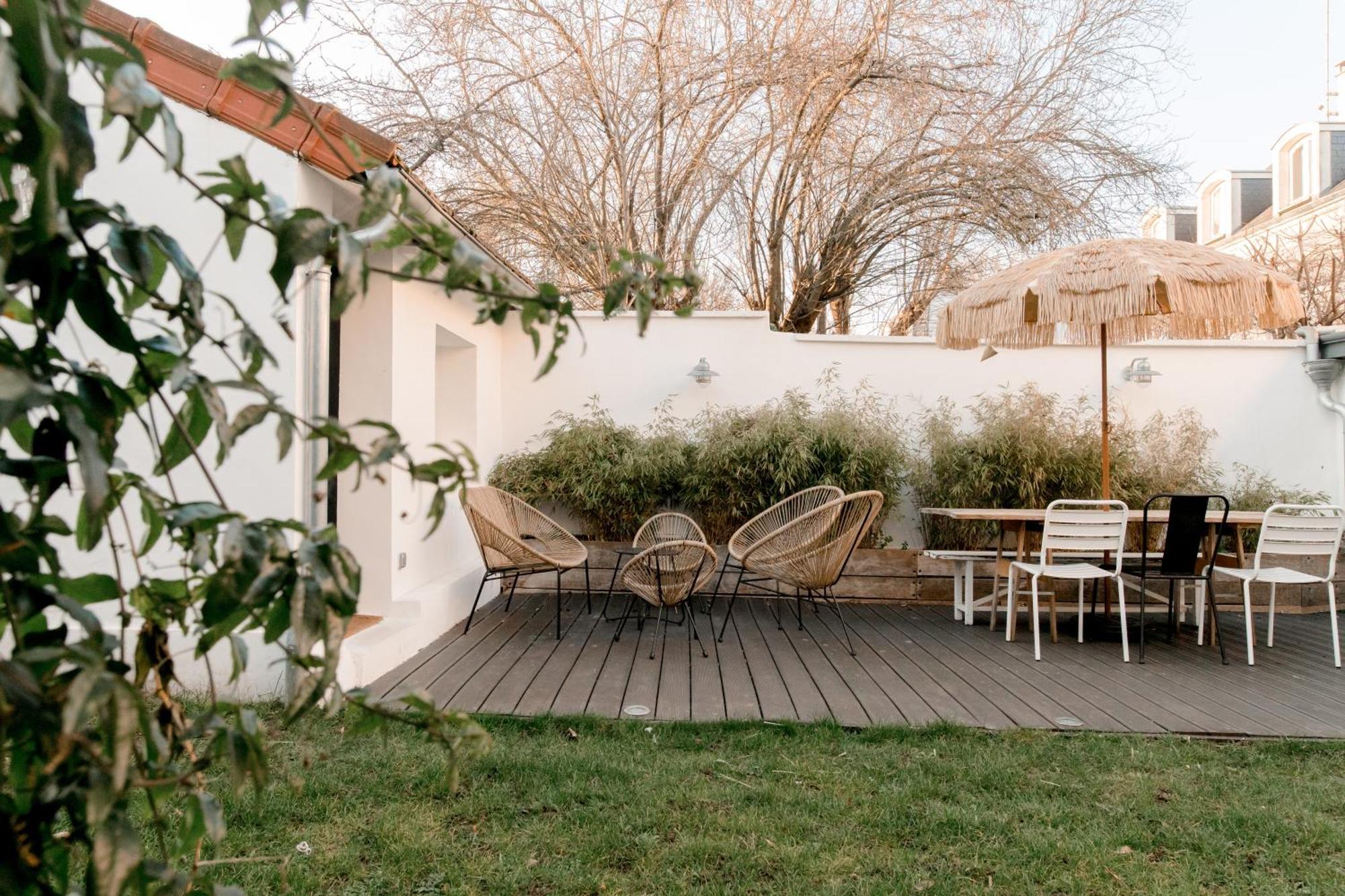 Chambres dans maison familiale avec jardin et studio au sein du Triangle d'Or de Rueil Malmaison, aux portes de Paris et la Défense Exterior foto