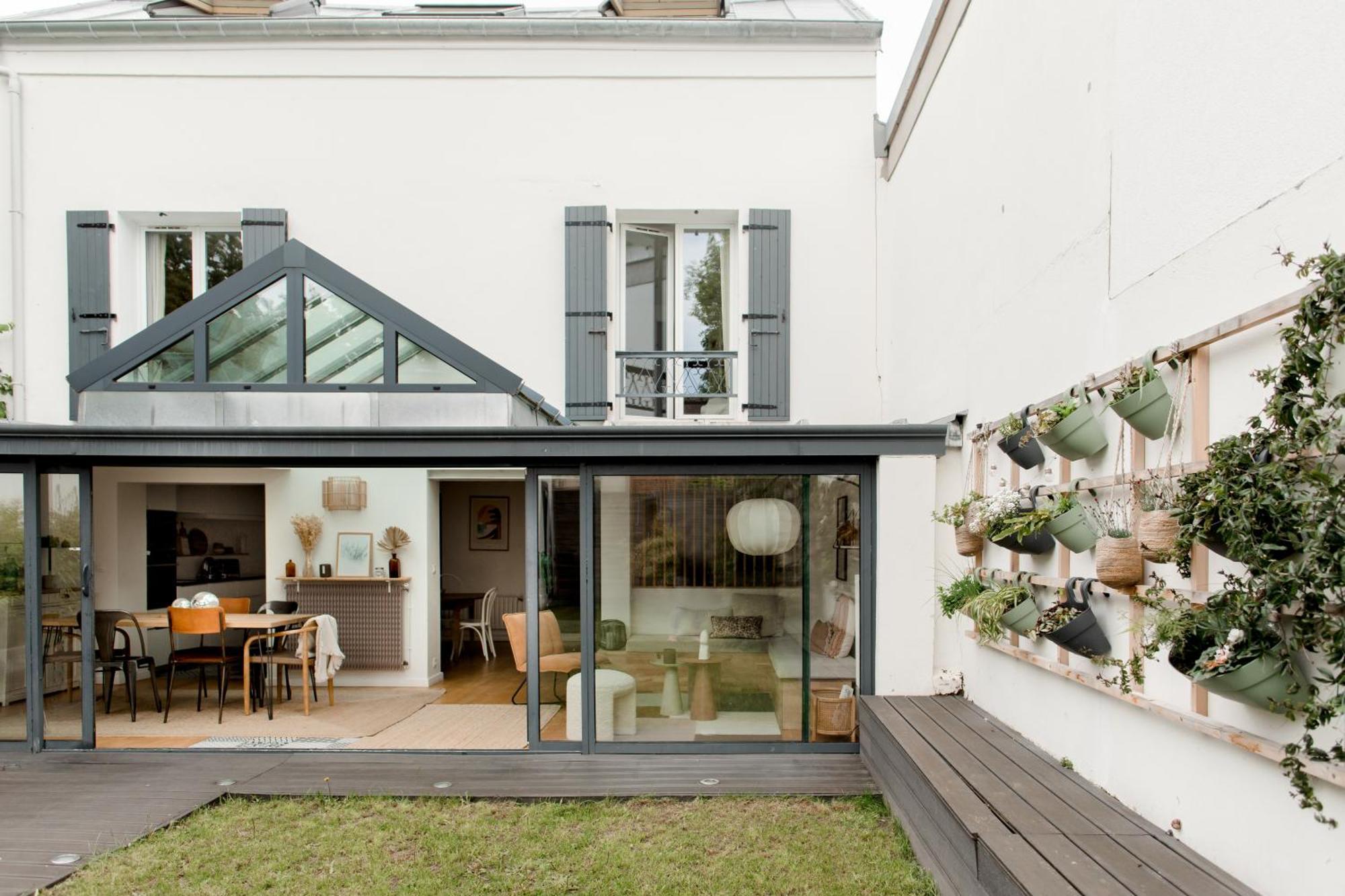 Chambres dans maison familiale avec jardin et studio au sein du Triangle d'Or de Rueil Malmaison, aux portes de Paris et la Défense Exterior foto
