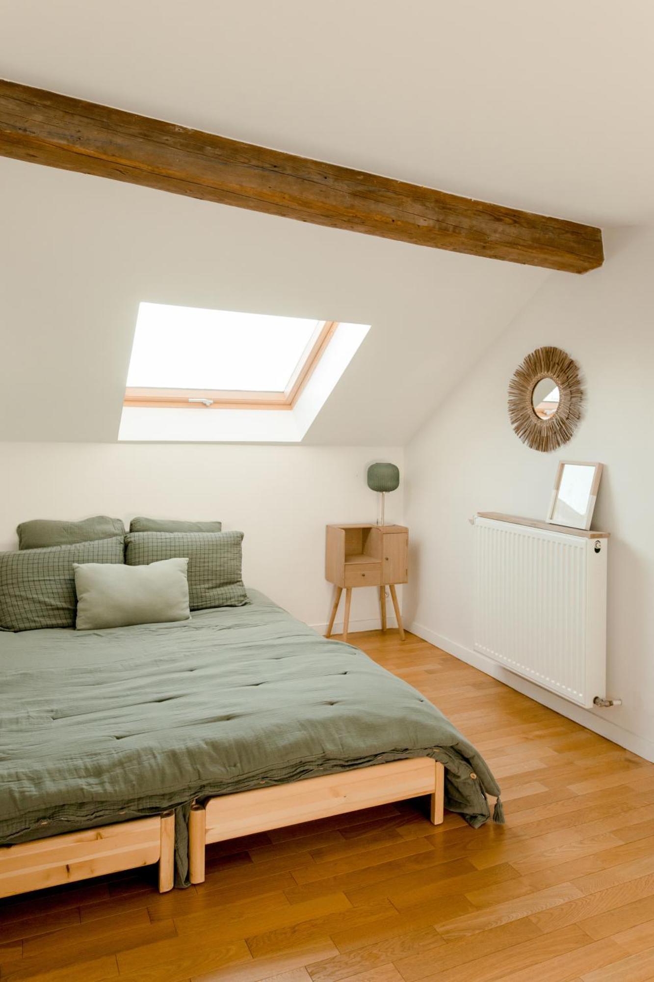 Chambres dans maison familiale avec jardin et studio au sein du Triangle d'Or de Rueil Malmaison, aux portes de Paris et la Défense Exterior foto